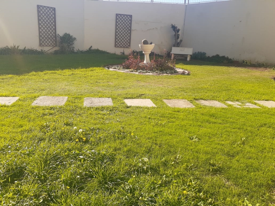 1 Bedroom Property for Sale in Humewood Eastern Cape